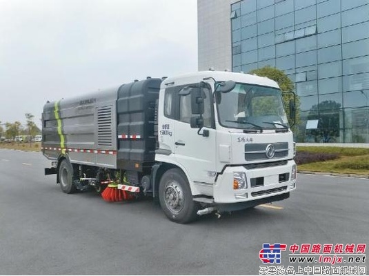 中联重科全新推出大型污水循环洗扫车 再掀智能绿色革命