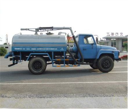 内蒙古北方重工 BZ5100GXE/BZ5101GXE/BZ5092GXE型 吸粪车